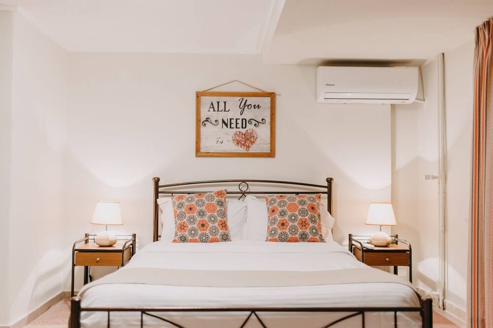 Photo of Bedroom in Patras
