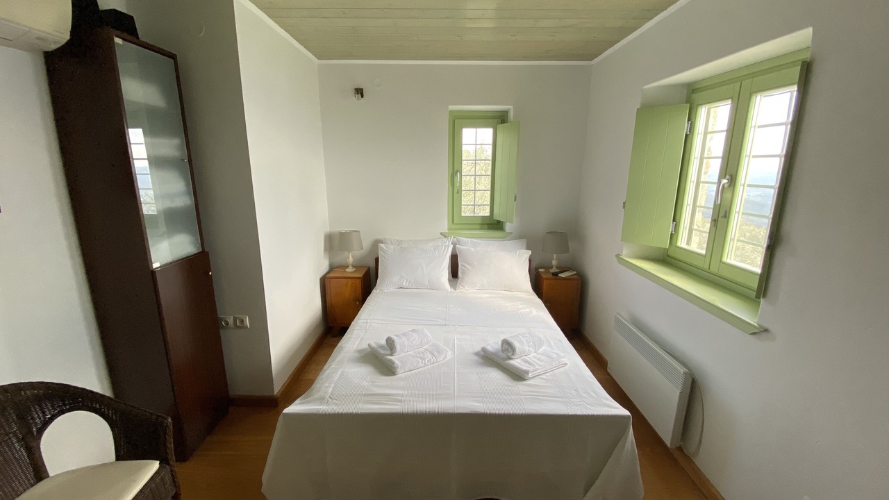 Photo of Bedroom in Pinakates