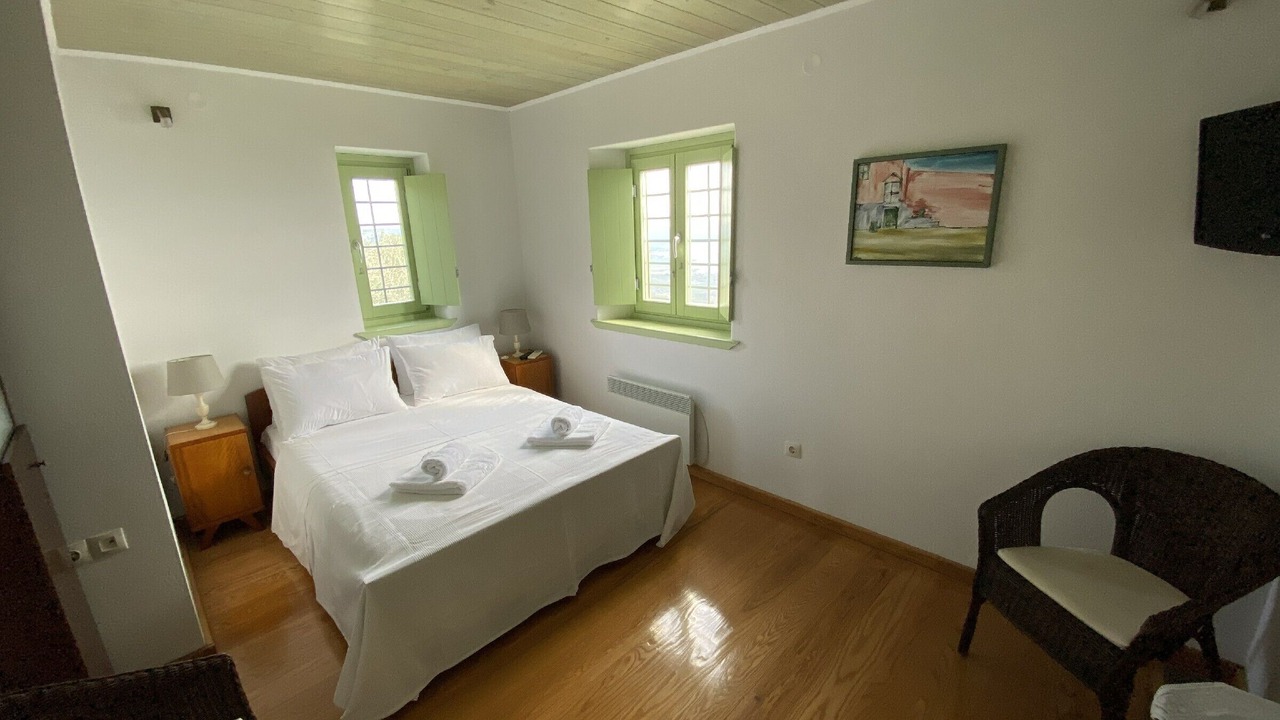 Photo of Bedroom in Pinakates