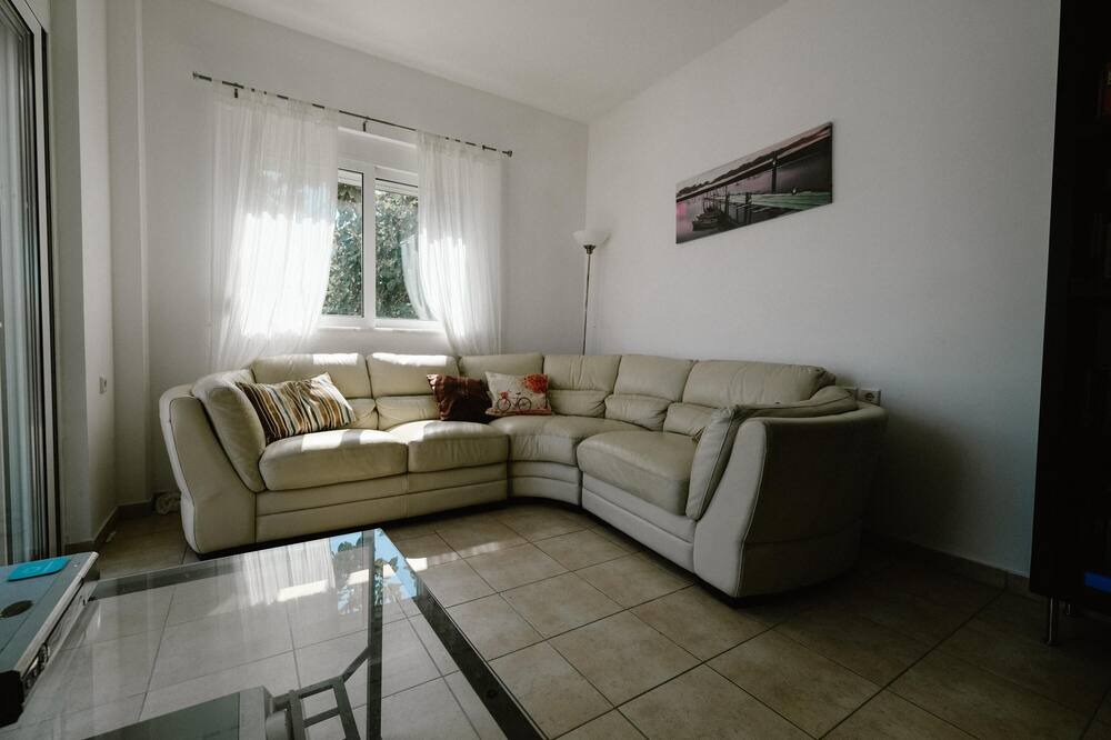 Photo of Livingroom in Fanai