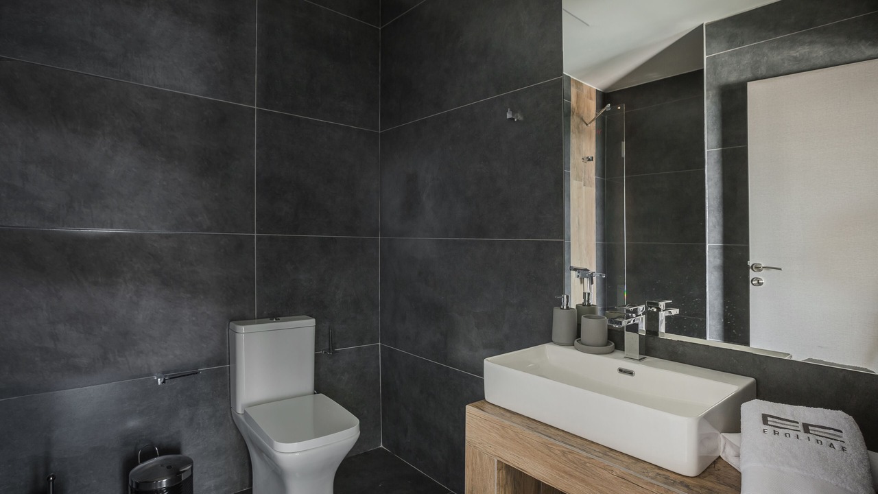 Photo of Bathroom in Kolaitis