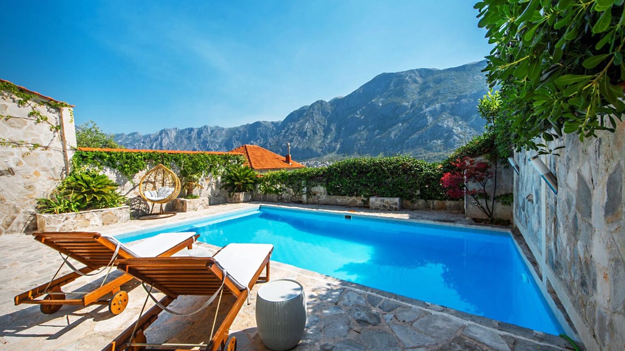 Photo of Outdoor in Prcanj