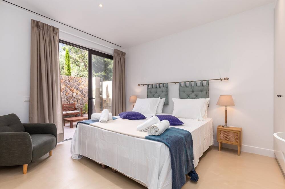 Photo of Bedroom in Pirgi