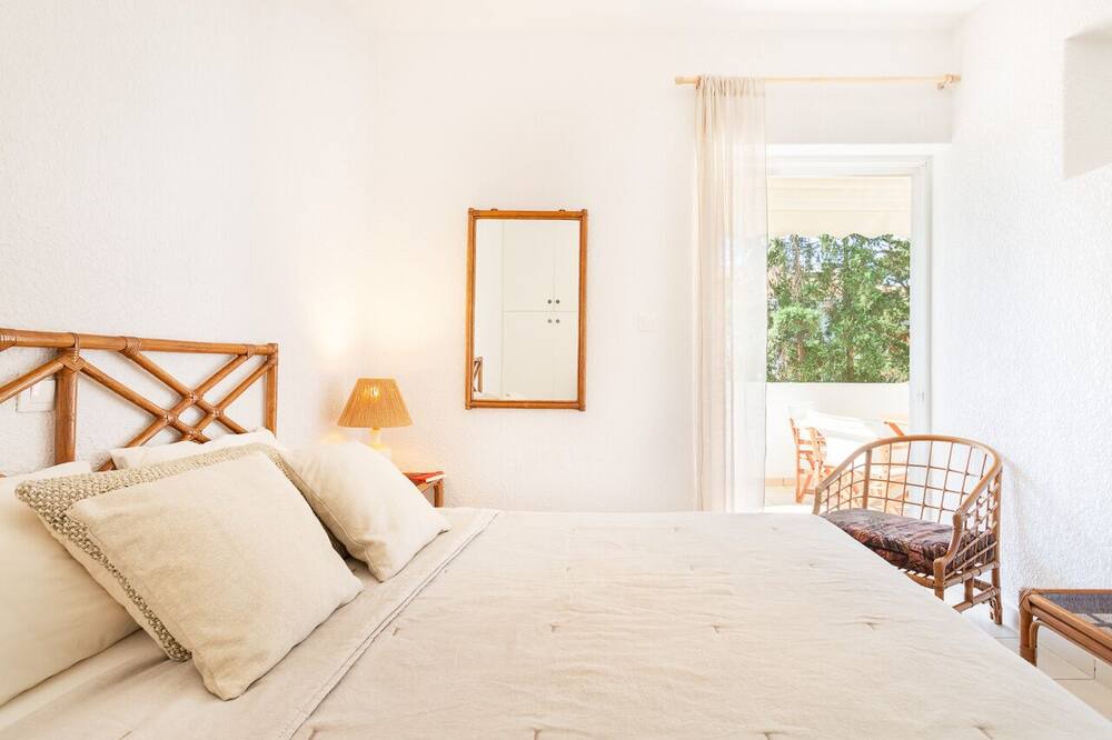 Photo of Bedroom in Porto Rafti
