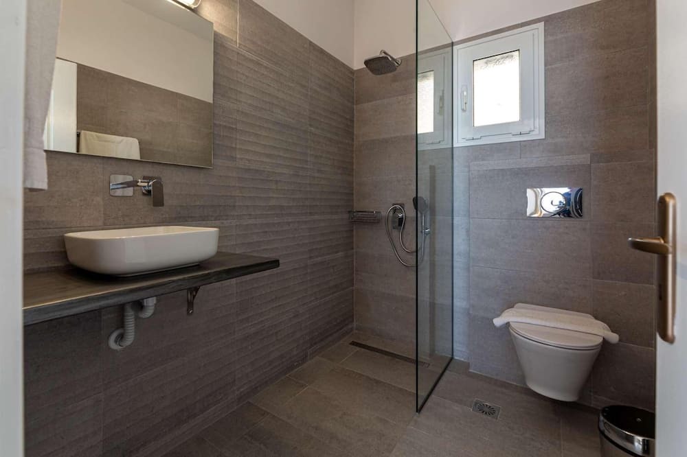 Photo of Bathroom in Vlachata