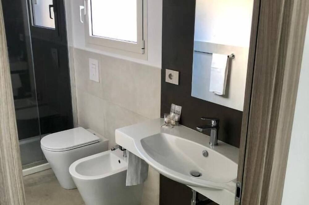 Photo of Bathroom in Barbati