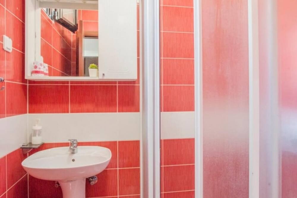 Photo of Bathroom in Lepetane