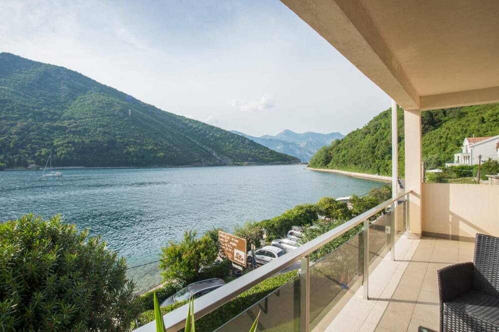 Photo of Outdoor in Lepetane