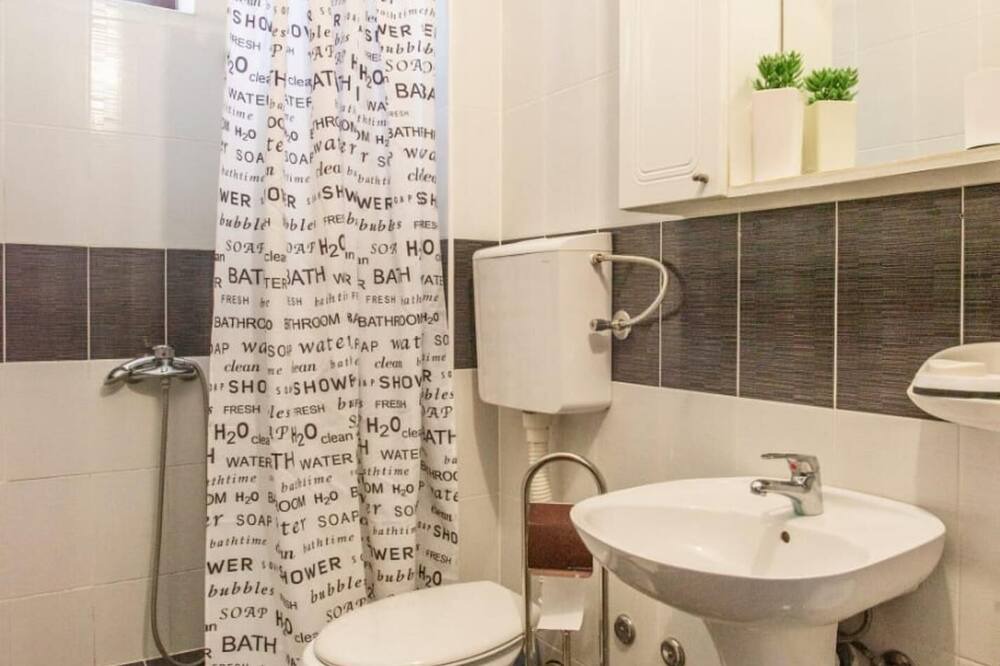 Photo of Bathroom in Lepetane