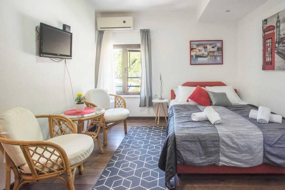 Photo of Bedroom in Lepetane