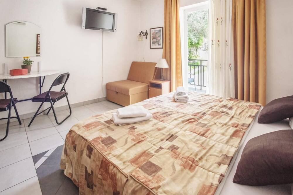 Photo of Bedroom in Lepetane