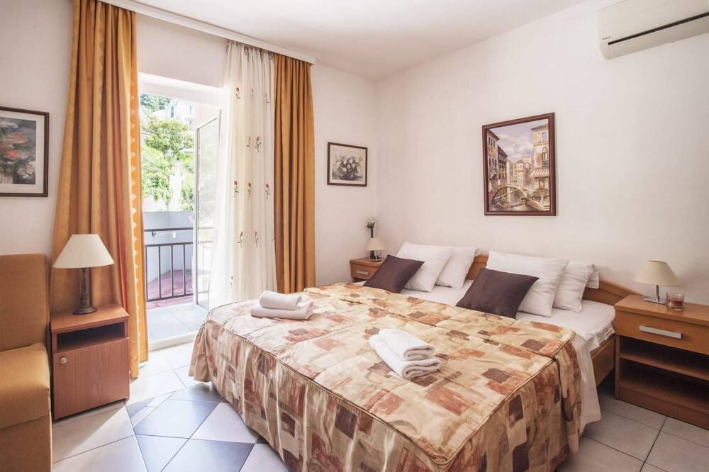 Photo of Bedroom in Lepetane