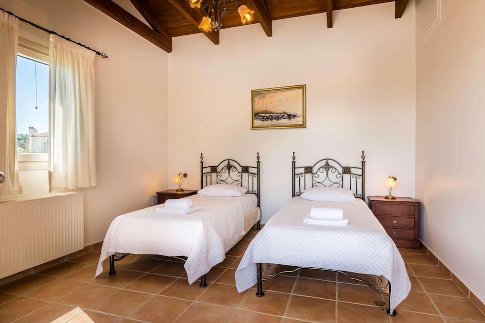 Photo of Bedroom in Kavallos