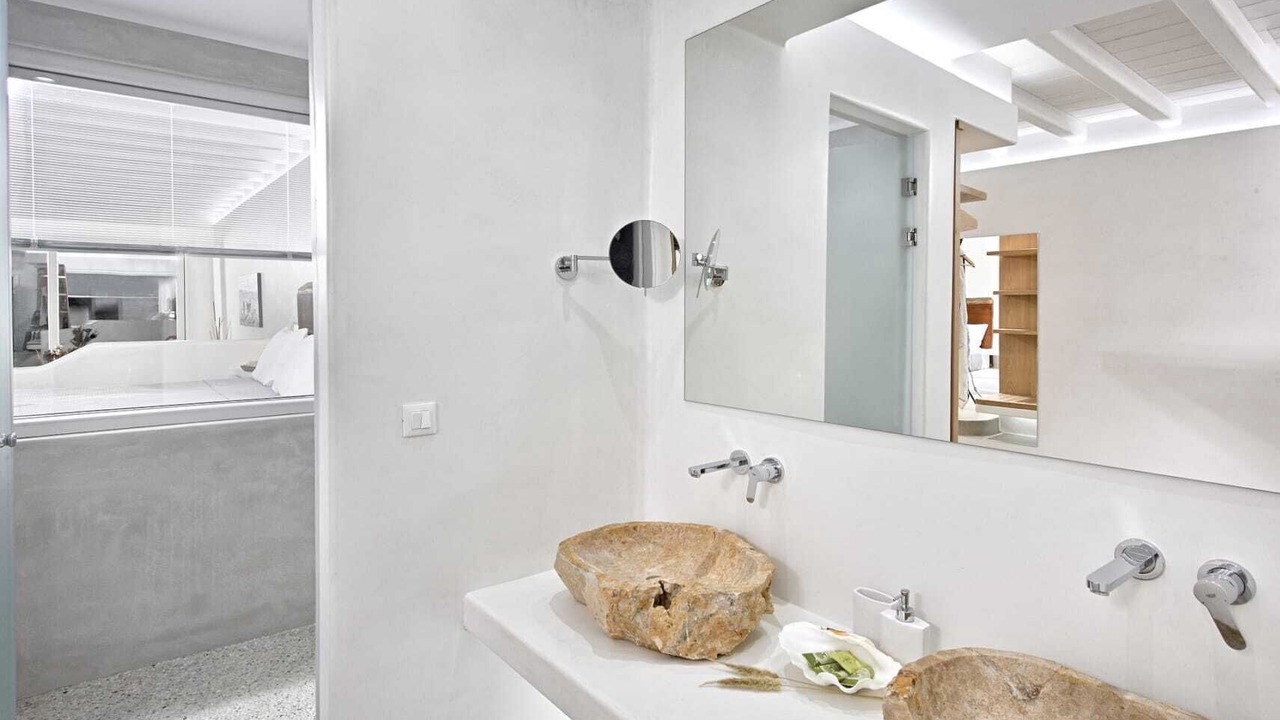 Photo of Bathroom in Paraga