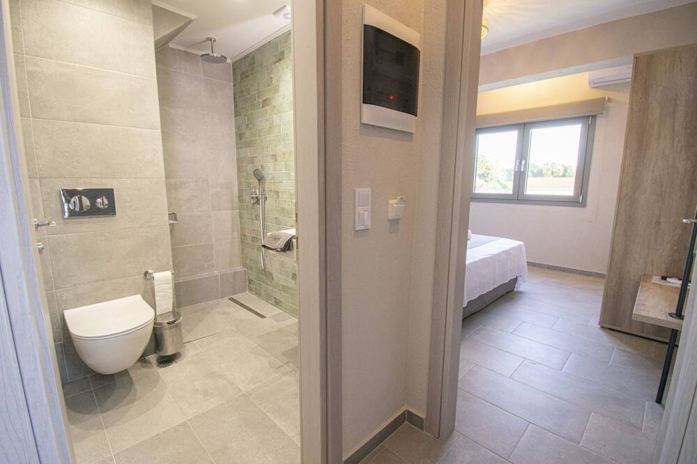 Photo of Bathroom in Nea Iraklia