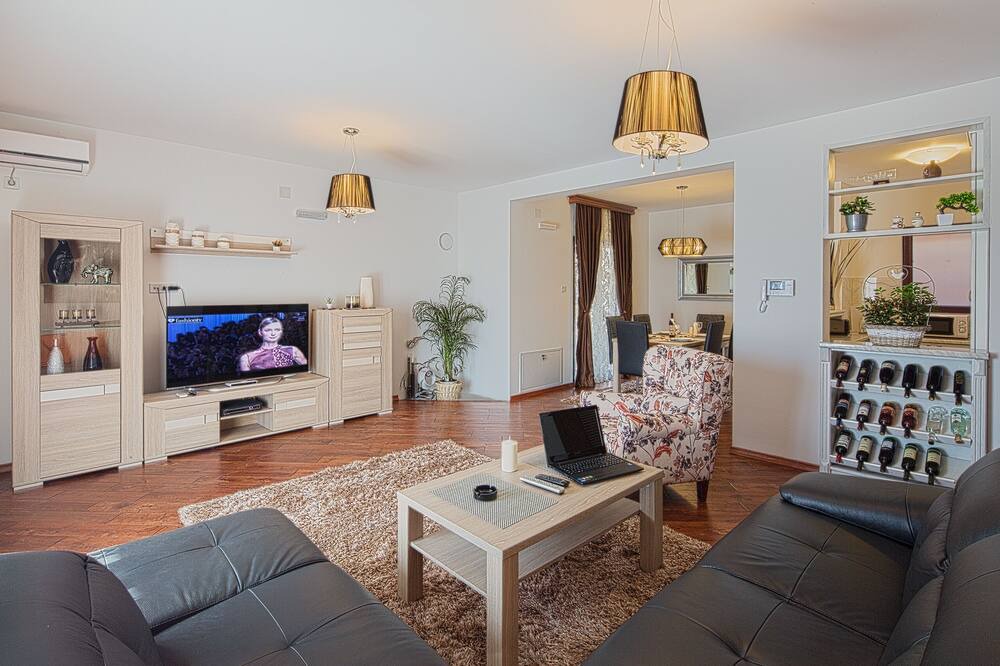 Photo of Livingroom in Bijeli do