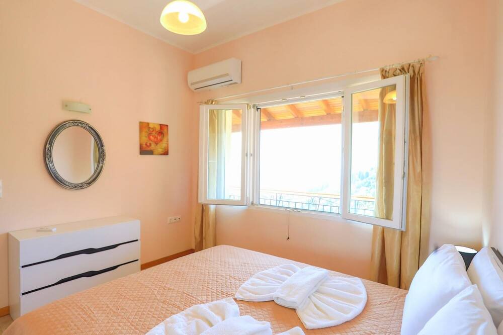 Photo of Bedroom in Gimari
