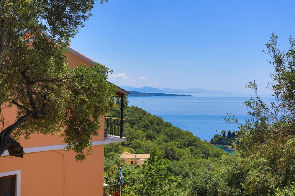 Photo of Outdoor in Gimari