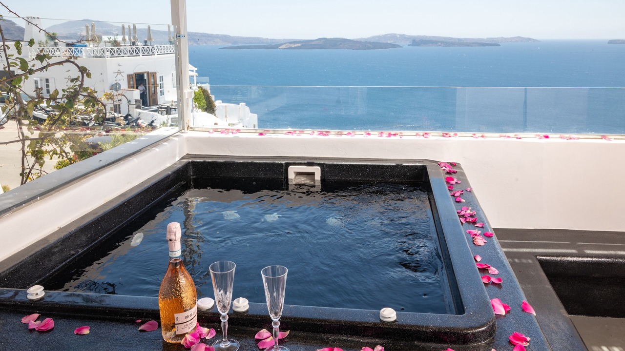 Photo of Others in Oia