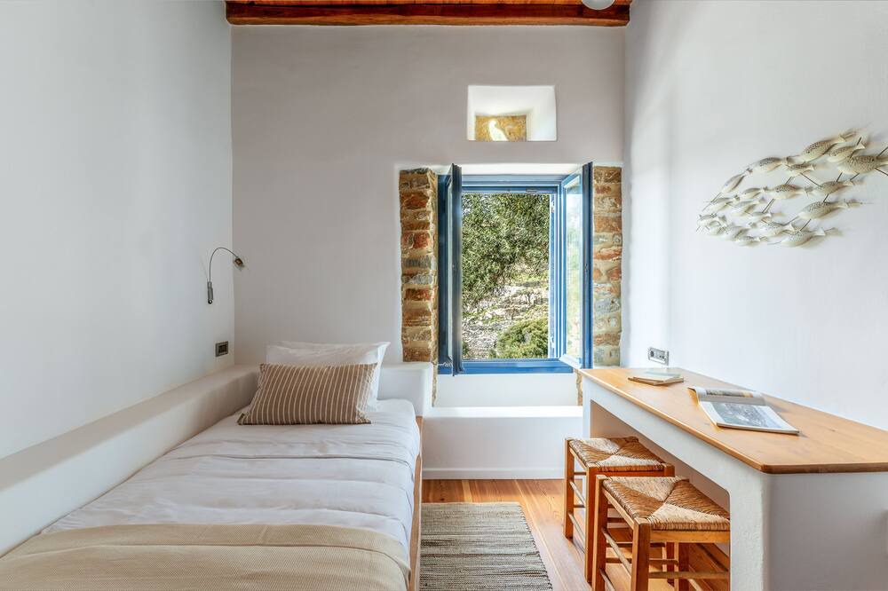 Photo of Bedroom in Kardiani