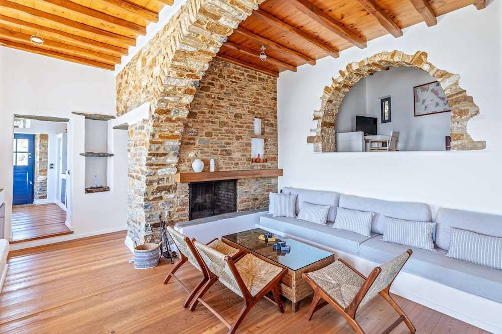 Photo of Livingroom in Kardiani
