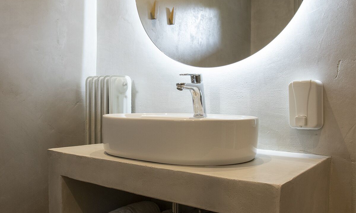 Photo of Bathroom in Paralia Skotinis