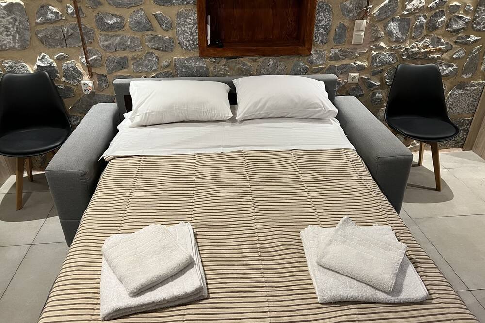 Photo of Bedroom in Omales