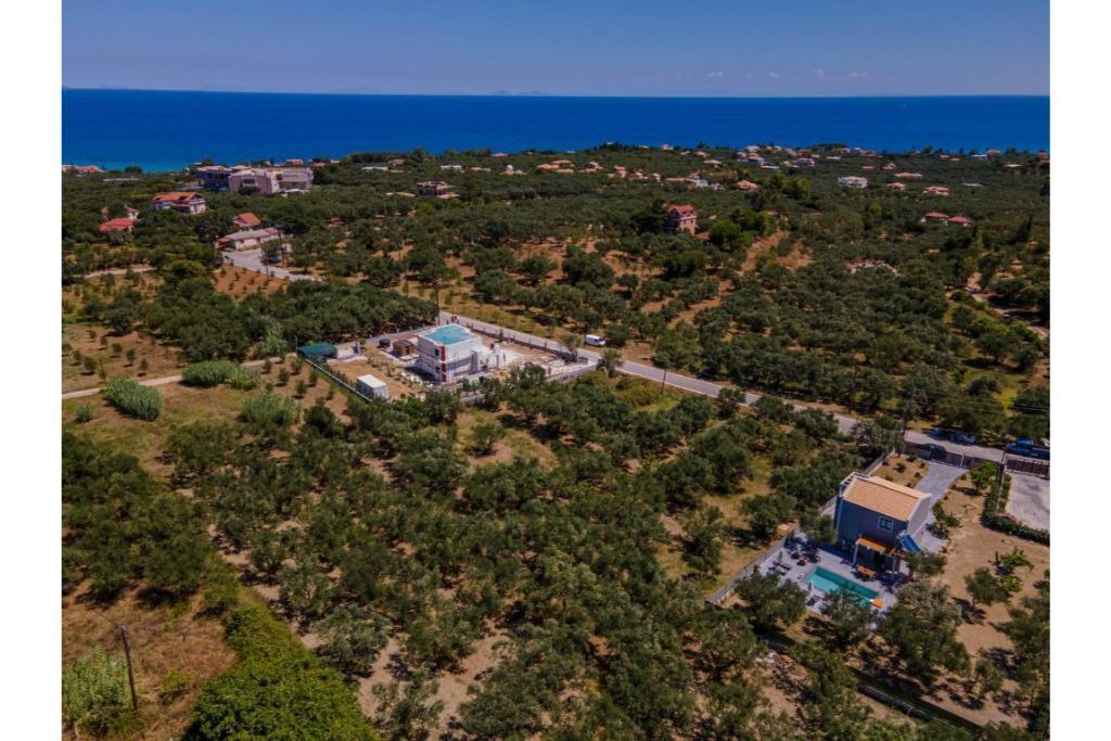 Photo of Outdoor in Neromilos