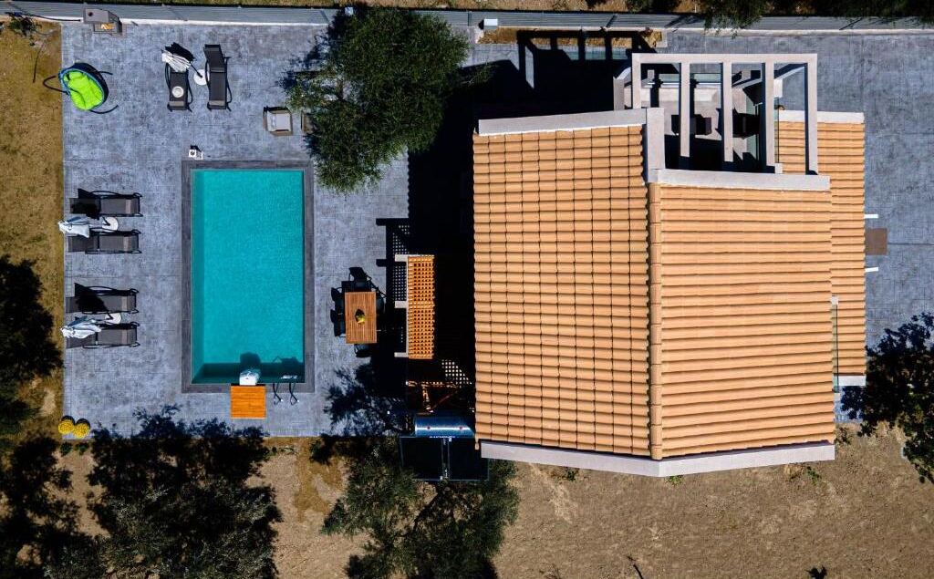 Photo of Outdoor in Neromilos
