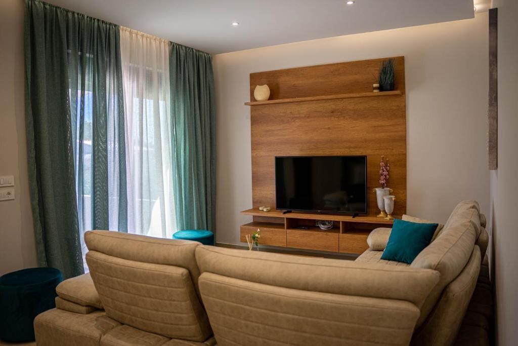 Photo of Livingroom in Neromilos