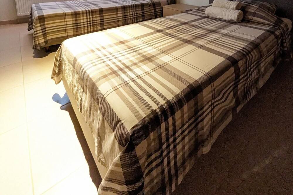Photo of Bedroom in Kamena Vourla