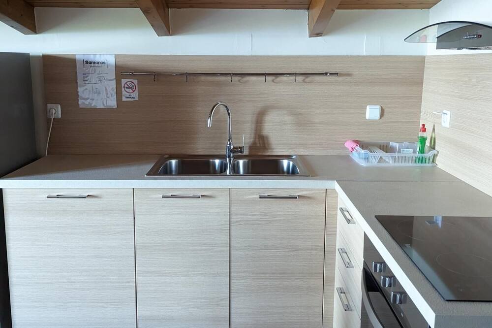 Photo of Kitchen in Kamena Vourla