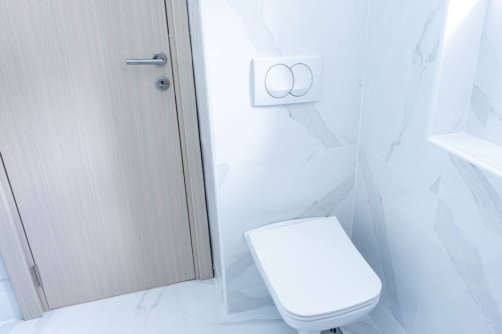 Photo of Bathroom in Lepetane