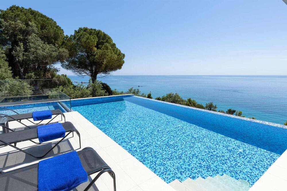 Photo of Outdoor in Agios Matthaios