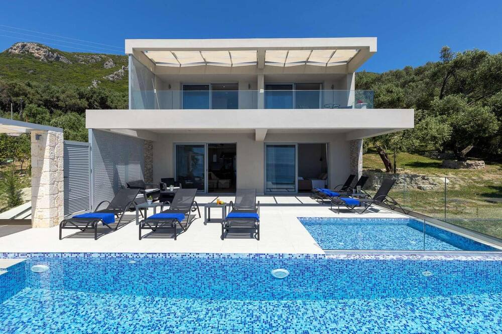 Photo of Outdoor in Agios Matthaios