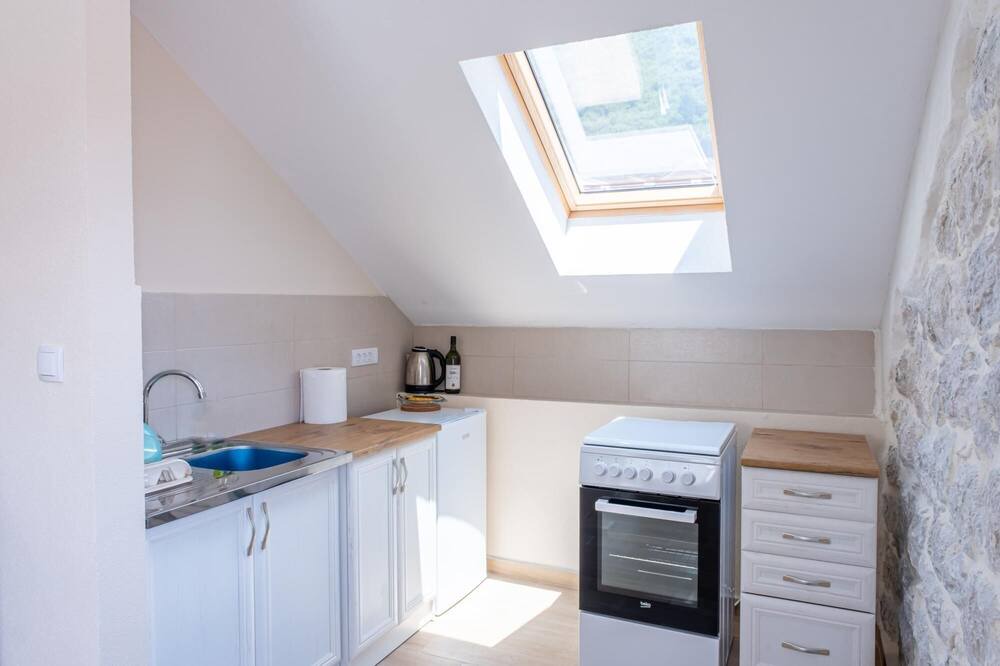 Photo of Kitchen in Lepetane