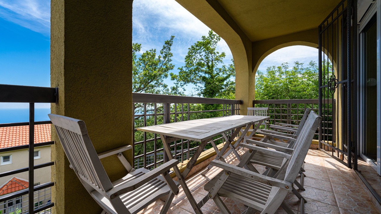Photo of Outdoor in Lapcici