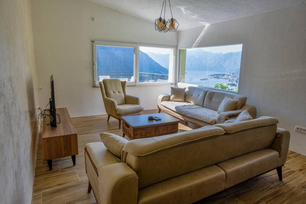 Photo of Livingroom in Skaljari