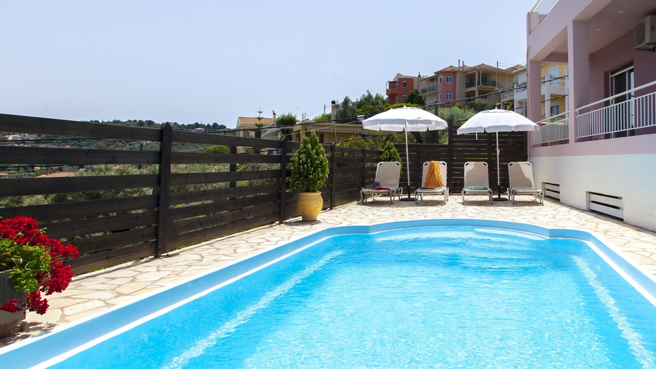 Photo of Outdoor in Apolpaina