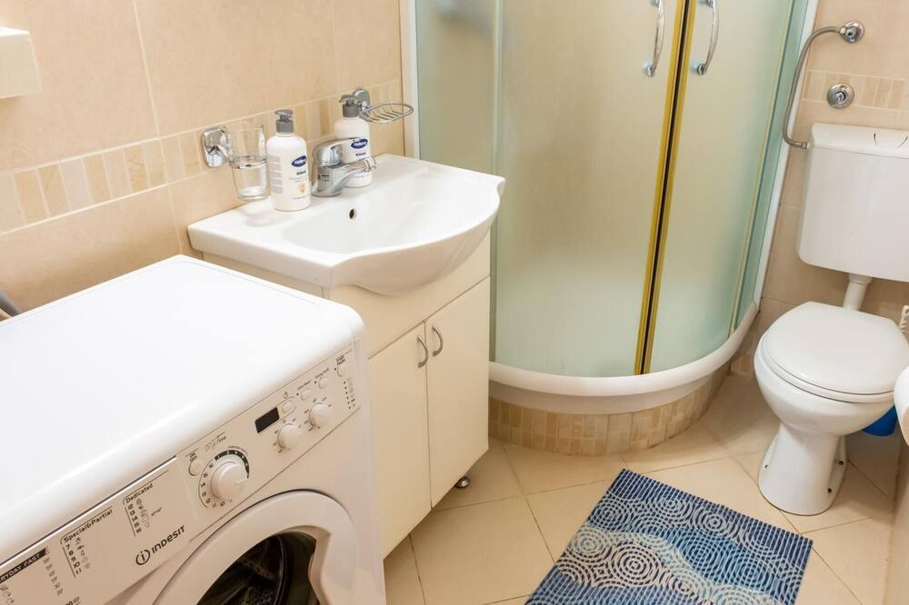 Photo of Bathroom in Kotor