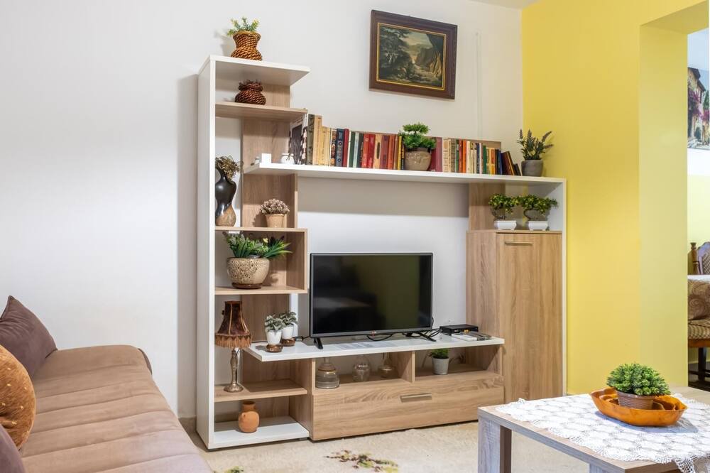 Photo of Livingroom in Kotor