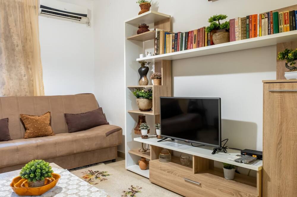 Photo of Livingroom in Kotor