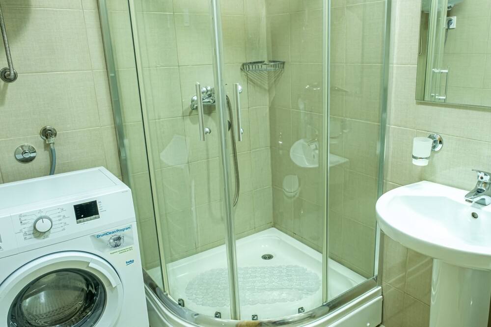 Photo of Bathroom in Tomicici
