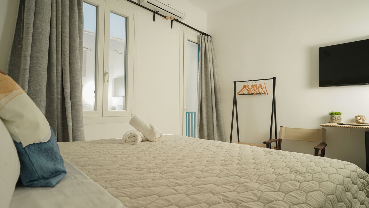 Photo of Bedroom in Mykonos Town