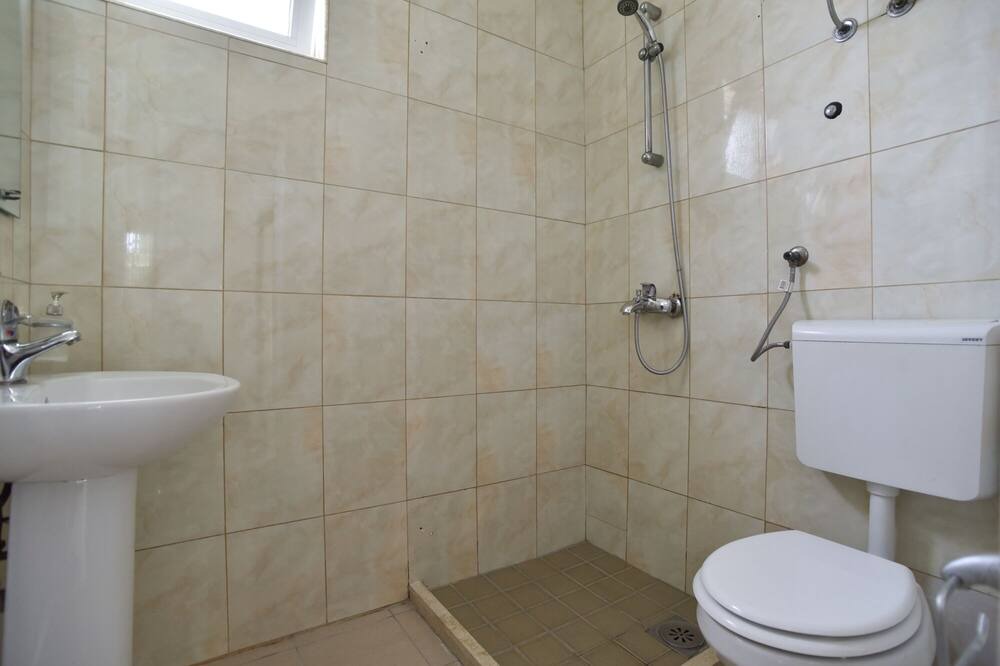 Photo of Bathroom in Gjerana