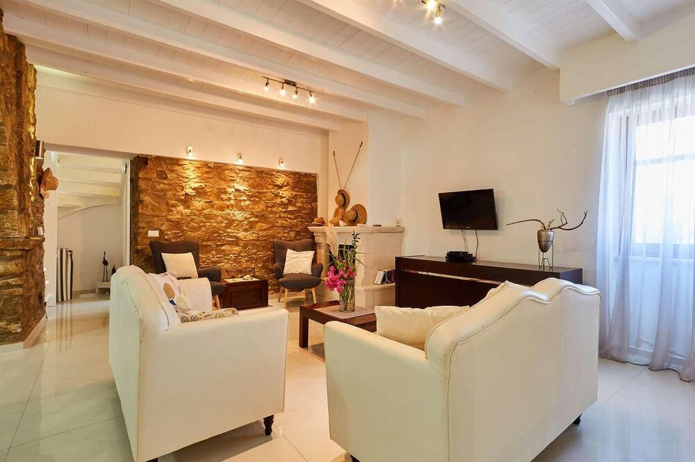 Photo of Bedroom in Drosia
