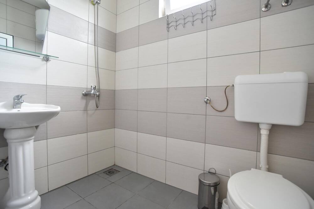Photo of Bathroom in Gjerana