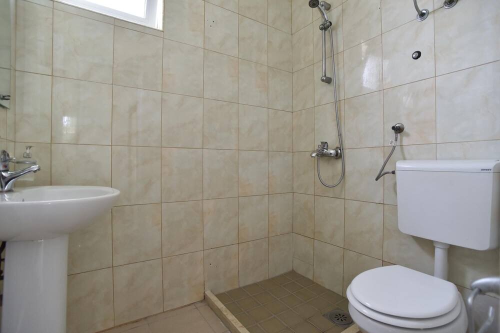 Photo of Bathroom in Gjerana