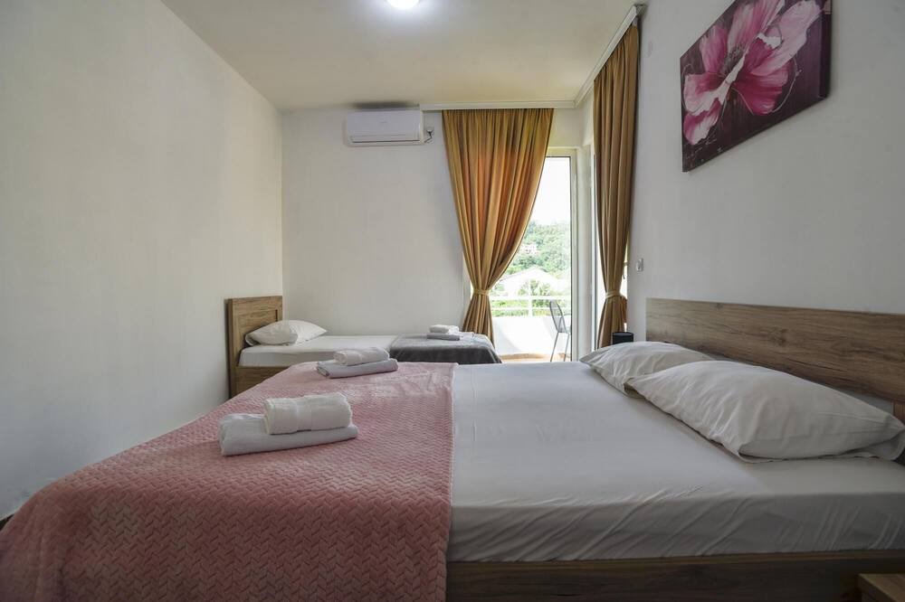 Photo of Bedroom in Gjerana
