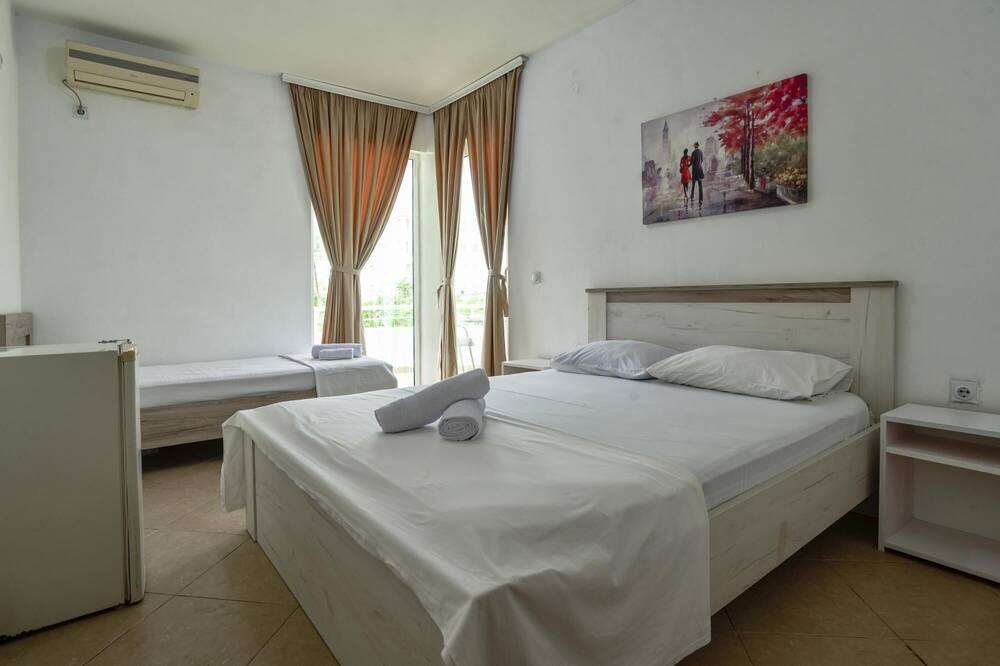 Photo of Bedroom in Gjerana